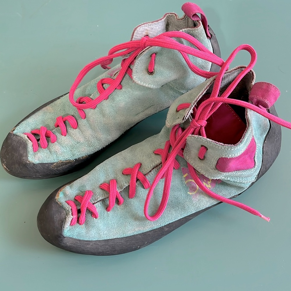 Men’s Climbing Shoes VTG 5.10 vertical size 11.5